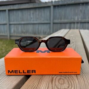 Meller Tortoise Shell Sunglasses